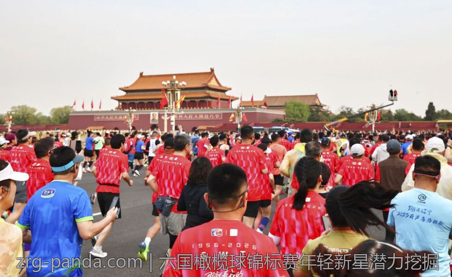 六国橄榄球锦标赛年轻新星潜力挖掘